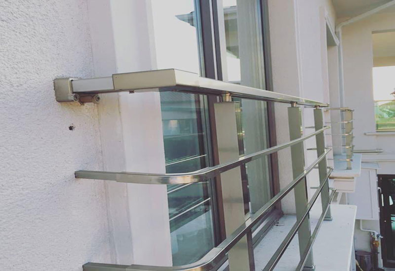 Alüminyum - Cam Korkuluk